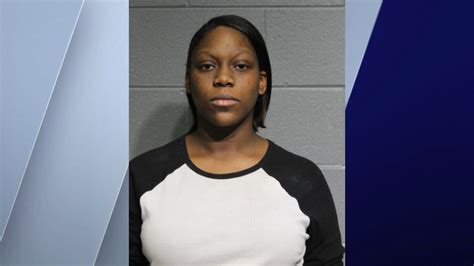 Rockford woman nabbed for allegedly stabbing another woman in Garfield Park
